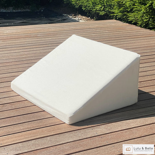 Outdoor wedge cushion Tulum