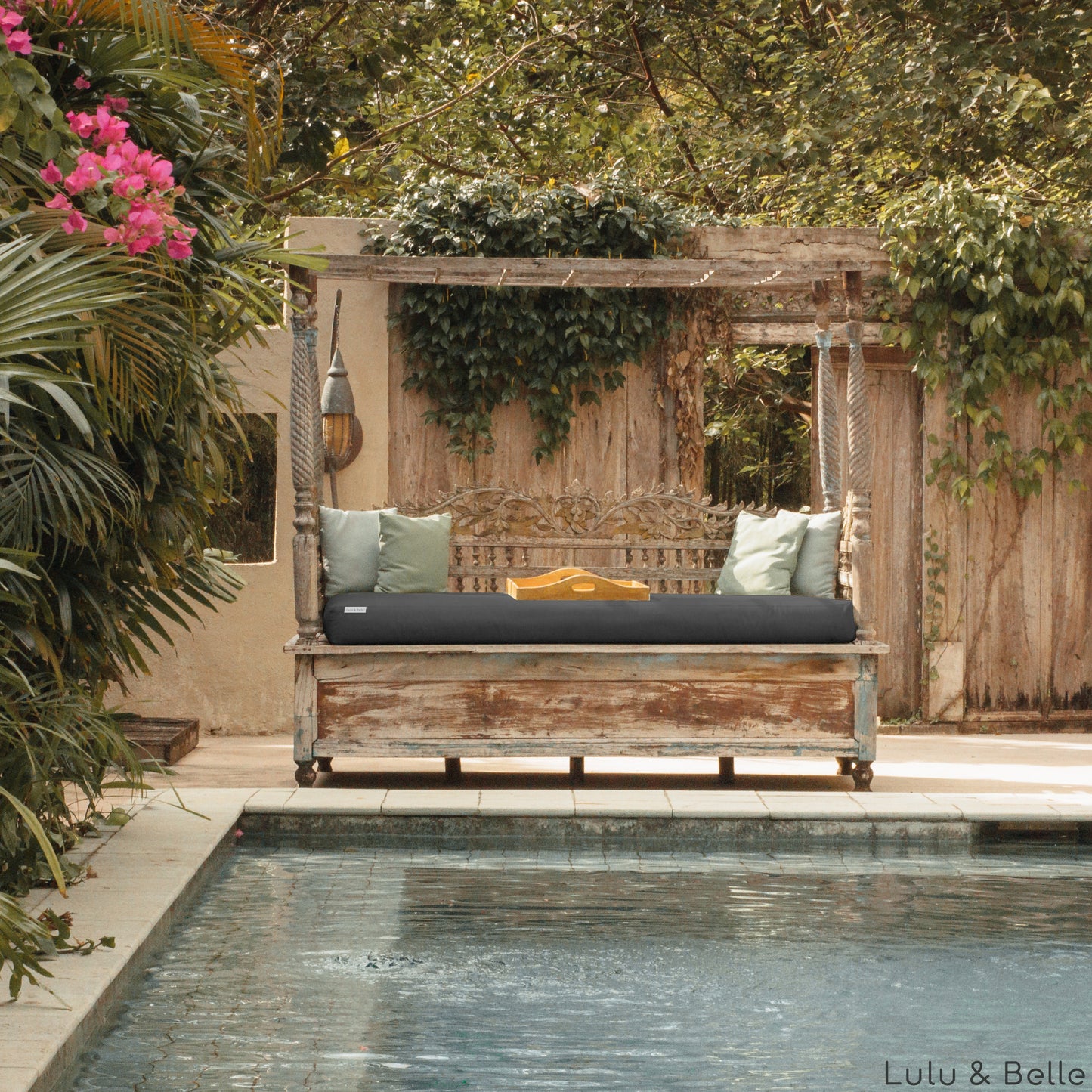 Lulu-Belle Marocco Outdoor Matratze Wetterfeste Auflage - Pool- und Salzwasser beständig - Schwarz