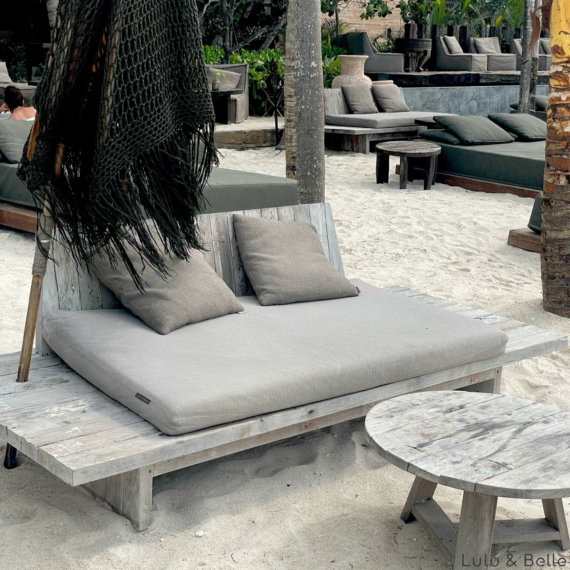 Tailor-made weatherproof lounge cushion and armchair pad - Lulu & Belle –
